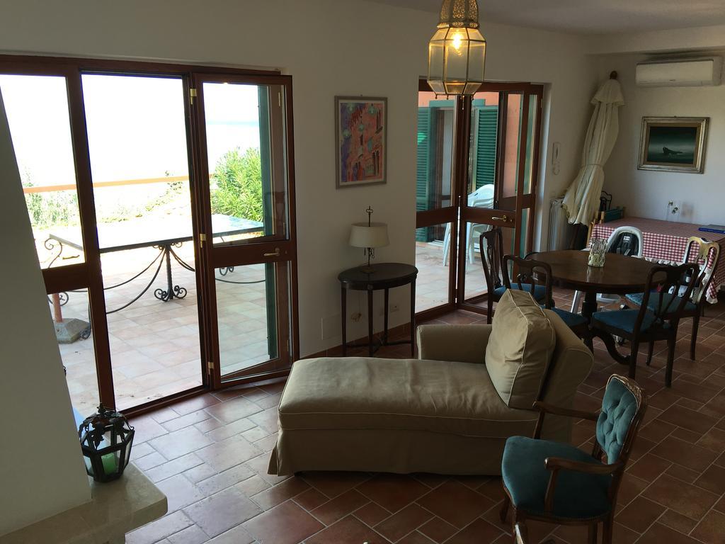 Апартаменты Casa Azzurra Порто Санто Стефано Экстерьер фото