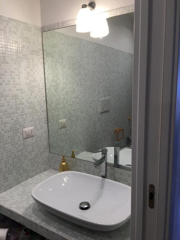 Апартаменты Casa Azzurra Порто Санто Стефано Экстерьер фото