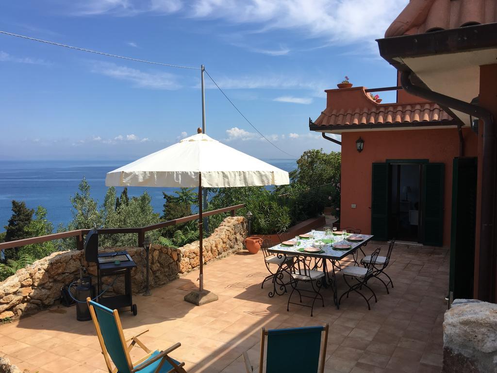 Апартаменты Casa Azzurra Порто Санто Стефано Экстерьер фото